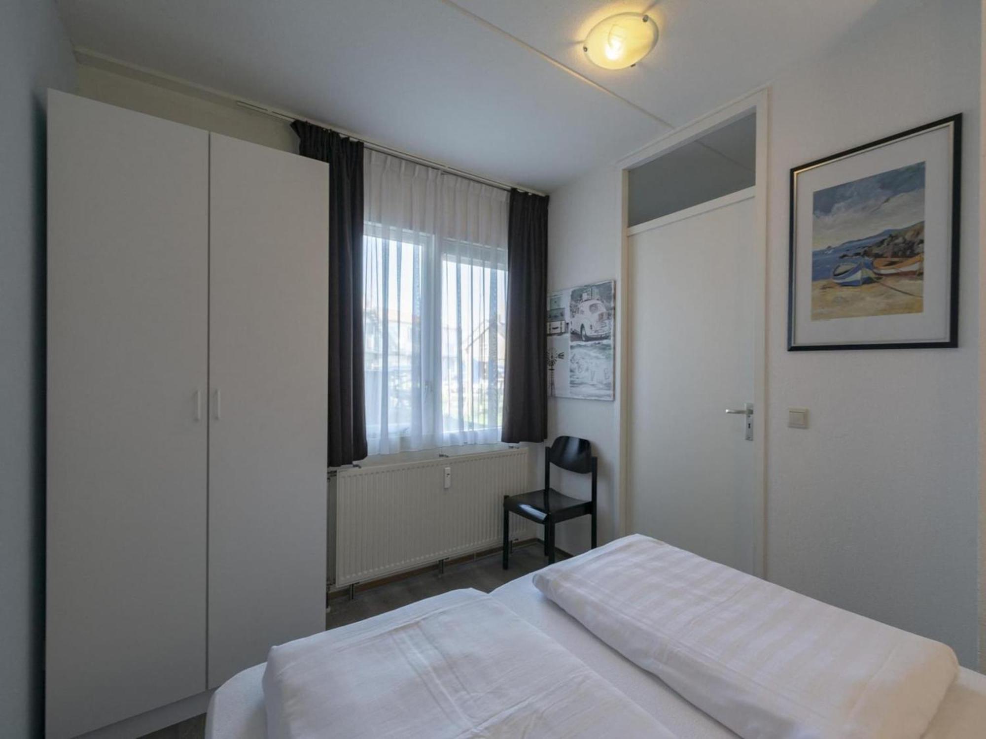 Lovely Apartment With Patio Callantsoog Bagian luar foto
